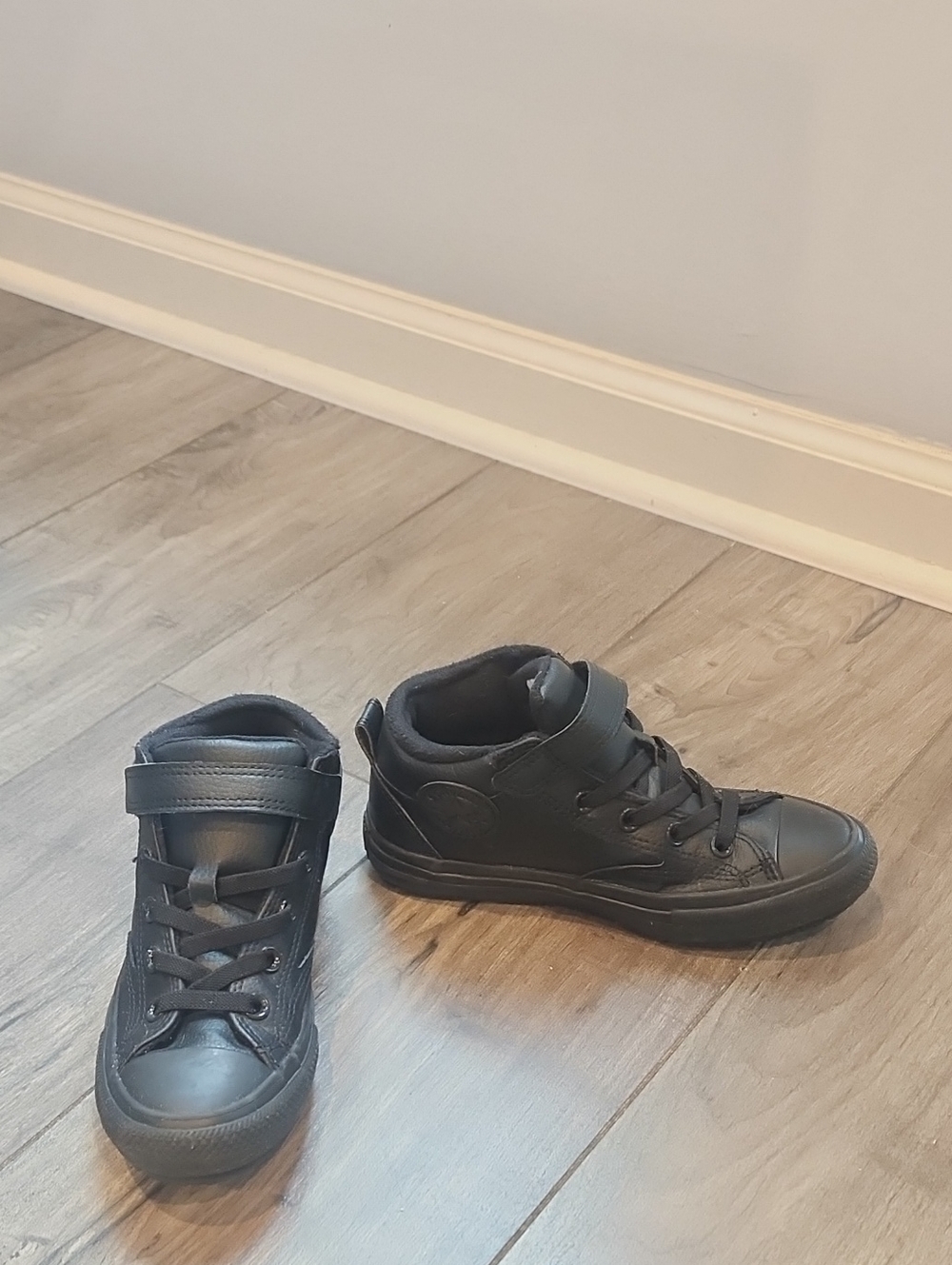 Converse Chuck Taylor All Star Madden Boot Sneakers